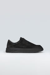 Core Low U Suede Black